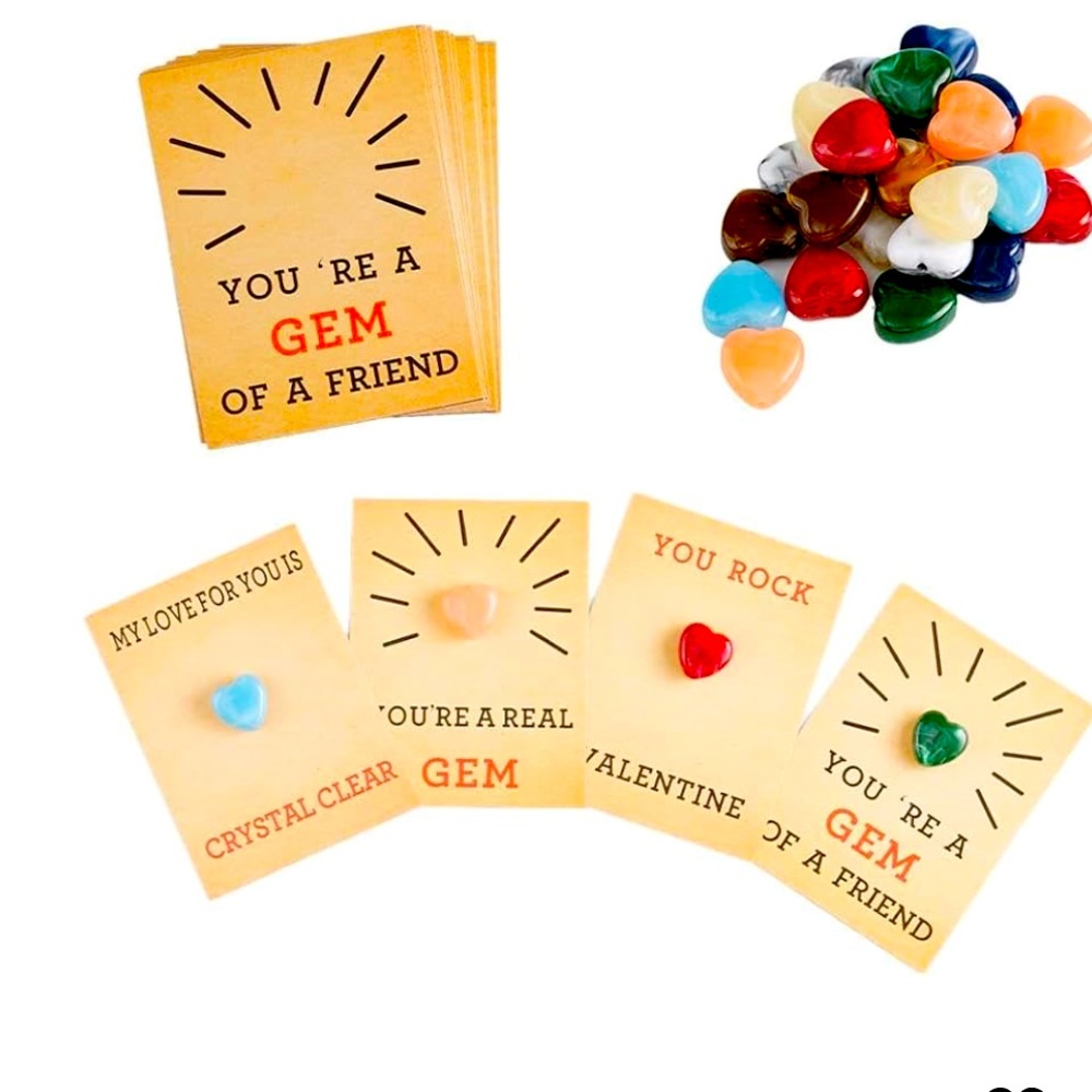 Valentines Day cards with Natural Heart Stones
NWT. 10 Packages in this Order.
